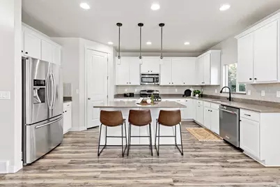 166 N 765 E, Pleasant Grove, UT 84062 - Photo 7