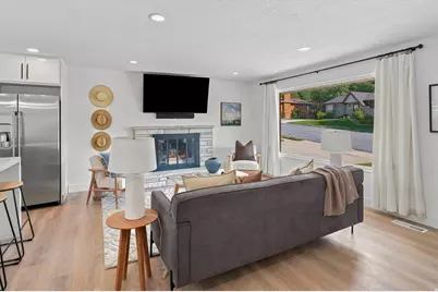 923 E 350 N, Bountiful, UT 84010 - Photo 11