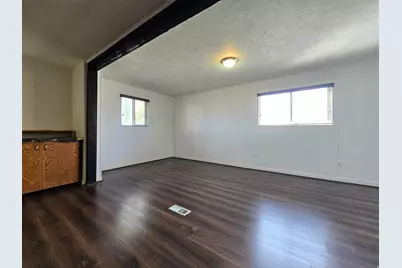 5593 S 6300 W, Hooper, UT 84315 - Photo 5