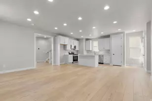 7002 W Terraine Rd, West Jordan, UT 84081 - Photo 11