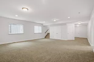 1832 E Peyton Ct, Holladay, UT 84117 - Photo 25