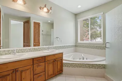 [Address not provided], Holladay, UT 84117 - Photo 21
