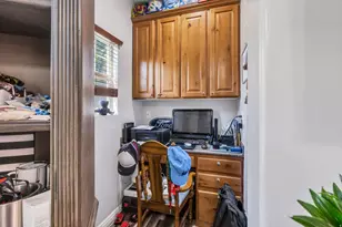 4618 W Oyster Shell Rd, South Jordan, UT 84009 - Photo 13