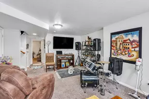 4618 W Oyster Shell Rd, South Jordan, UT 84009 - Photo 25