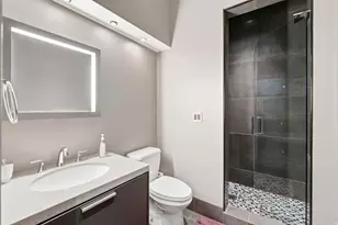 2550 E Brentwood Dr, Holladay, UT 84121 - Photo 45