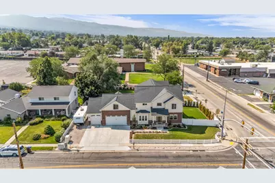 410 E Pages Ln, Centerville, UT 84014 - Photo 43