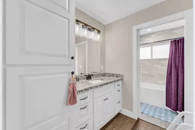 410 E Pages Ln, Centerville, UT 84014 - Photo 23