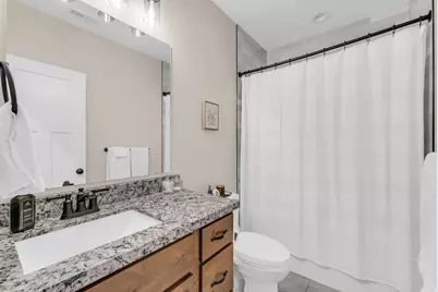 410 E Pages Ln, Centerville, UT 84014 - Photo 33