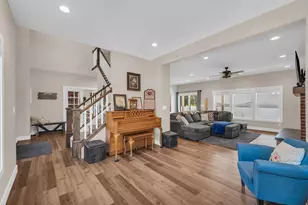 410 E Pages Ln, Centerville, UT 84014 - Photo 11