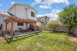 1687 E Downwater St, Eagle Mountain, UT 84005 - Photo 29