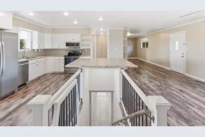 435 S Fuhriman Dr, Providence, UT 84332 - Photo 9