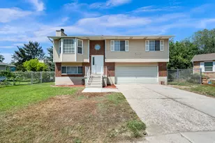 2432 W Harvey Hts Cir, Taylorsville, UT 84129 - Photo 1