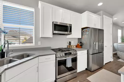 6784 W 8070 S, West Jordan, UT 84081 - Photo 7