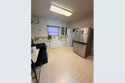 174 N K St E, Salt Lake City, UT 84103 - Photo 11