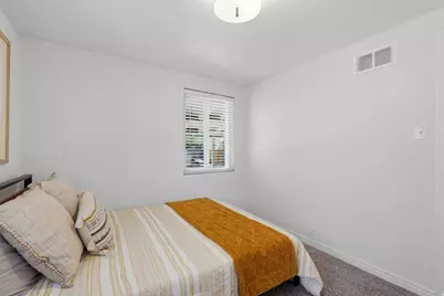 1207 S Mission Rd W, Salt Lake City, UT 84104 - Photo 19