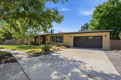 5842 S Fontaine Bleu Cir, Murray, UT 84121 - Photo 3
