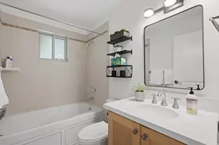 5842 S Fontaine Bleu Cir, Murray, UT 84121 - Photo 25