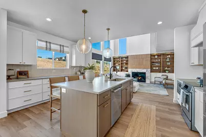 6931 W Sydney Peak Ln S #416, West Jordan, UT 84081 - Photo 3