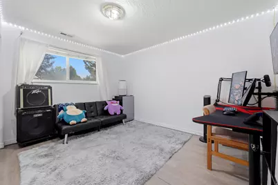 106 W 575 N, Kaysville, UT 84037 - Photo 23