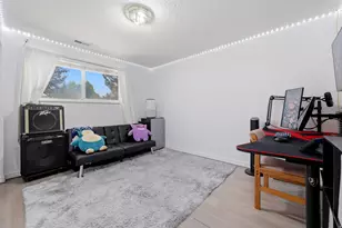 106 W 575 N, Kaysville, UT 84037 - Photo 27