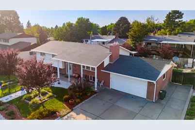106 W 575 N, Kaysville, UT 84037 - Photo 1