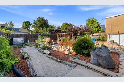 106 W 575 N, Kaysville, UT 84037 - Photo 43