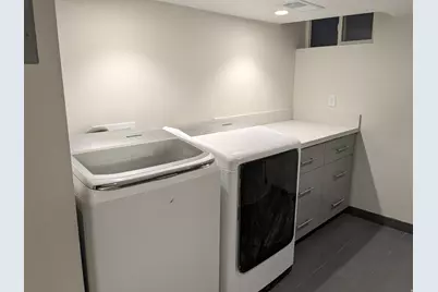 2159 E Bendamere Cir, Salt Lake City, UT 84109 - Photo 9