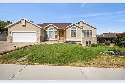 730 E Scenic Dr, Spanish Fork, UT 84660 - Photo 3