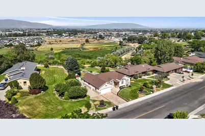 730 E Scenic Dr, Spanish Fork, UT 84660 - Photo 37