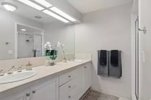 8295 S Supernal Way, Cottonwood Heights, UT 84121 - Photo 25