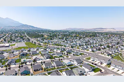 881 N 20 E, Santaquin, UT 84655 - Photo 41