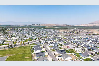 881 N 20 E, Santaquin, UT 84655 - Photo 45