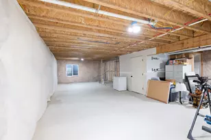 881 N 20 E, Santaquin, UT 84655 - Photo 23