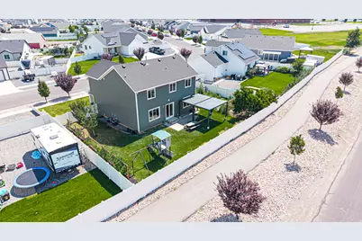881 N 20 E, Santaquin, UT 84655 - Photo 39