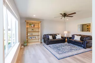 881 N 20 E, Santaquin, UT 84655 - Photo 3