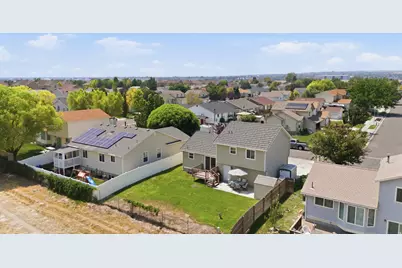 6525 S 4015 W, Taylorsville, UT 84129 - Photo 37
