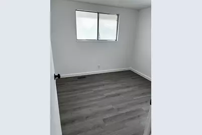 8629 S Vaquero Dr, Sandy, UT 84094 - Photo 5