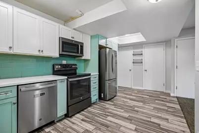 88 W 50 S #P22, Centerville, UT 84014 - Photo 7