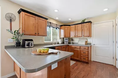 10657 N Fiddlesticks W, Cedar Hills, UT 84062 - Photo 7