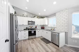 1042 S 970 St W, Tooele, UT 84074 - Photo 17