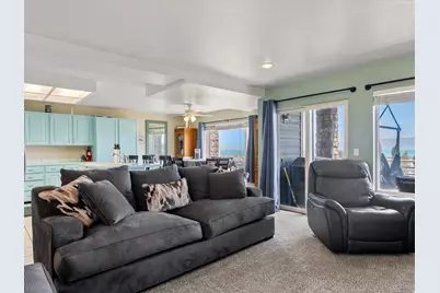 952 N Yacht Dr #2, Garden City, UT 84028 - Photo 9