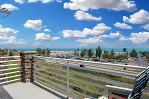 952 N Yacht Dr, Garden City, UT 84028 - Photo 11