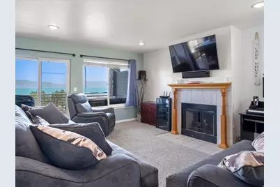 952 N Yacht Dr #2, Garden City, UT 84028 - Photo 5