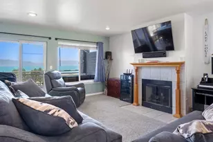 952 N Yacht Dr, Garden City, UT 84028 - Photo 5