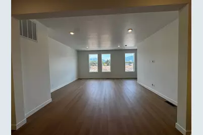 1559 N 1875 W #231, Layton, UT 84041 - Photo 7