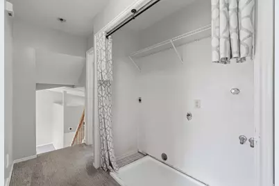 2645 N 1700 E, Layton, UT 84040 - Photo 15