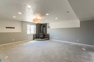 3062 E 3500 S, Naples, UT 84078 - Photo 27