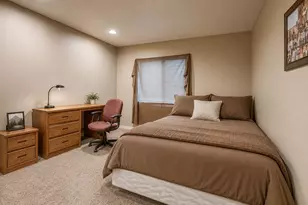 1533 N Riverside Ave W, Provo, UT 84604 - Photo 5