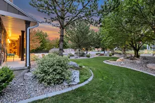 1253 W 10875 S, South Jordan, UT 84095 - Photo 97