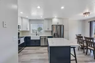 115 E 300 N, Nephi, UT 84648 - Photo 9